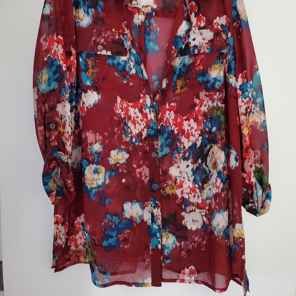 Floral button down - Picture 2 of 2